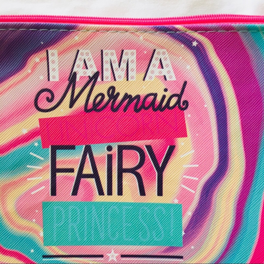 NWT MERMAID ZIP CASE , BANK , UNICORN PENS LIP GLOSS! - Picture 3 of 16